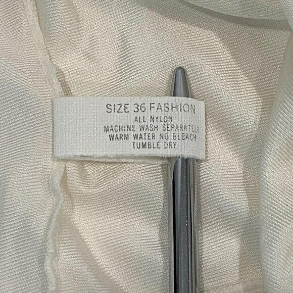 Vintage Shadowline Nylon Full Slip Size 36 Lace Details Ivory Made in USA - Picture 5 of 5